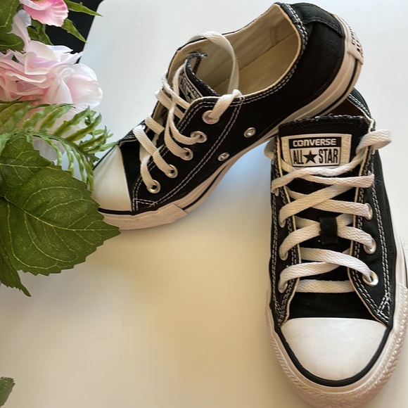 Converse low tops - Picture 3 of 7